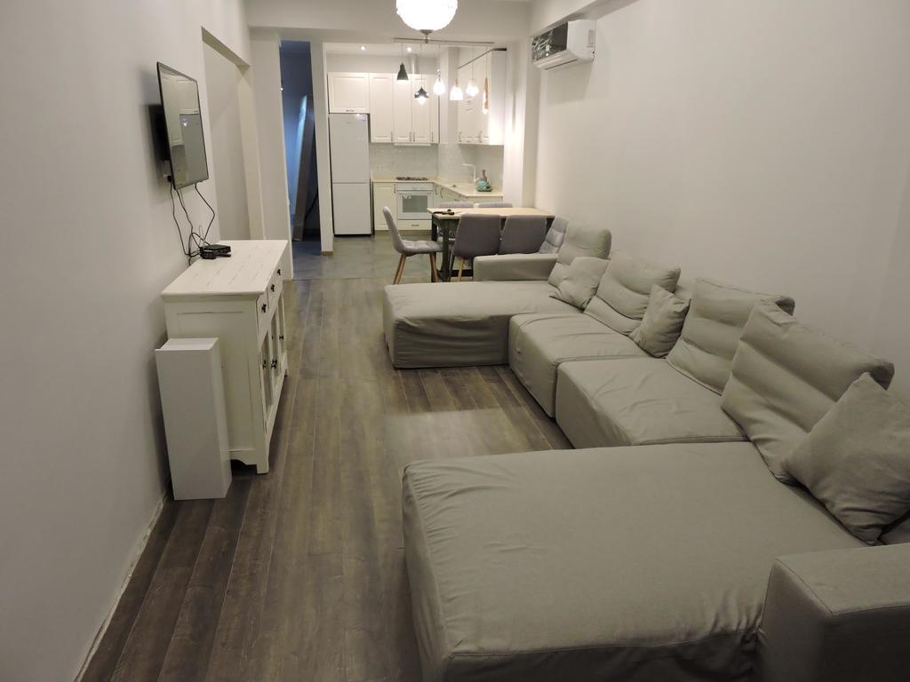 Apartament Luka Batumi Exterior photo