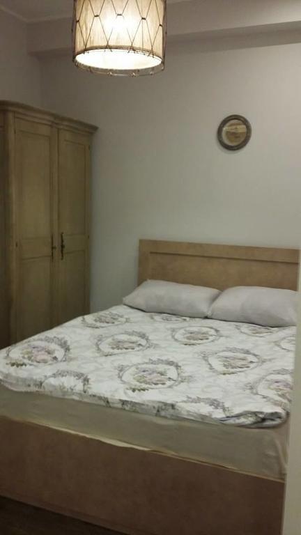 Apartament Luka Batumi Exterior photo